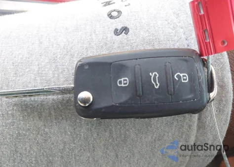 2014 Volkswagen Eos Sport из США, поврежденный, VIN WVWBW8AHXEV005503